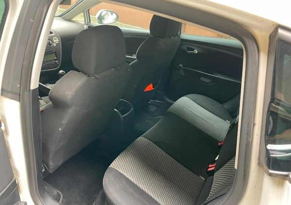 Seat Leon cena 16900 przebieg: 175663, rok produkcji 2010 z Syców małe 92